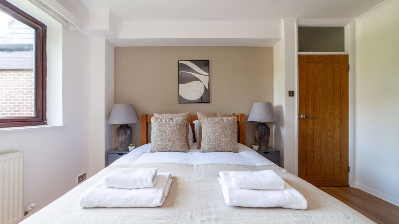 Photo of Bedroom in Ealing Broadway