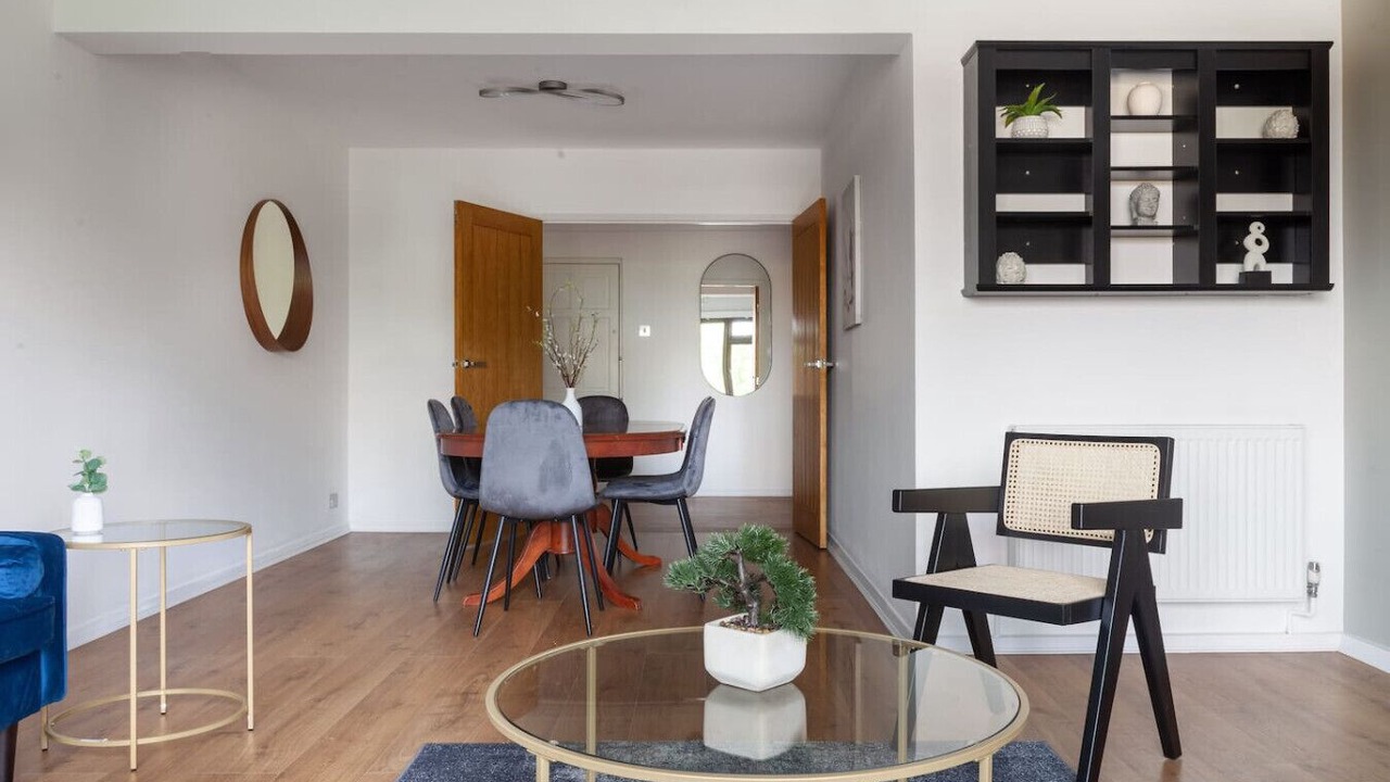 Photo of Others in Ealing Broadway