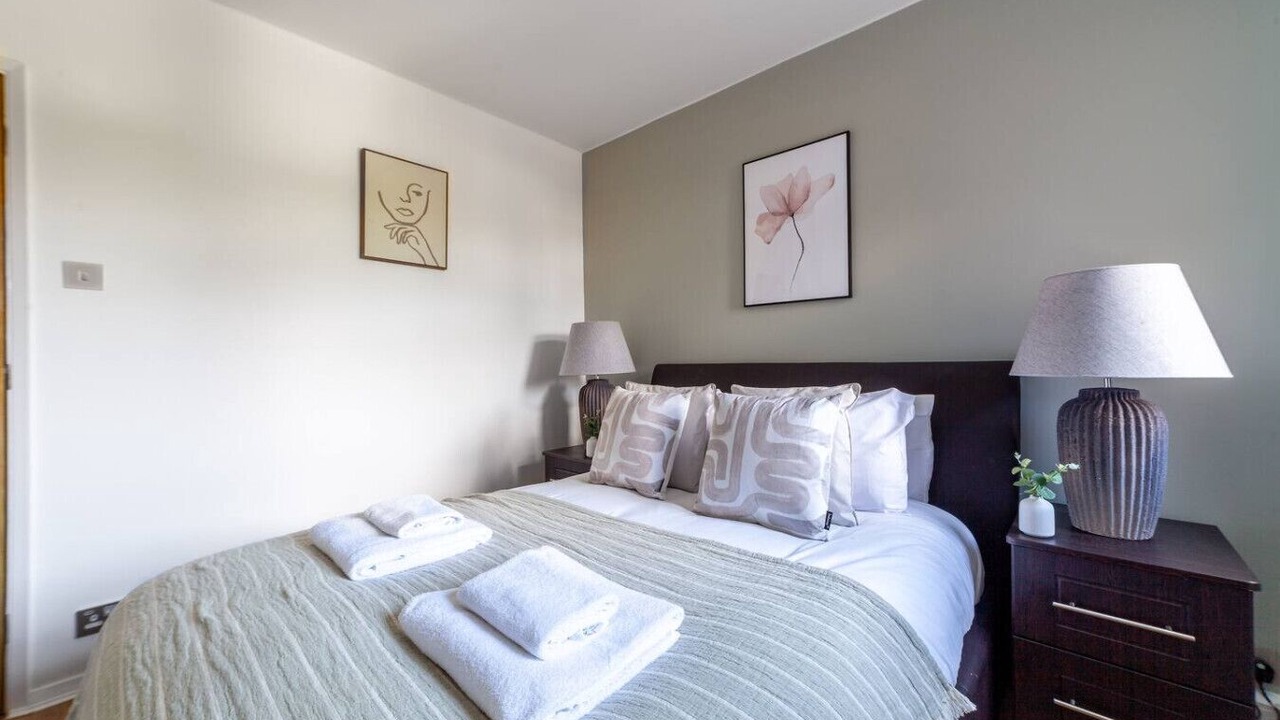 Photo of Bedroom in Ealing Broadway