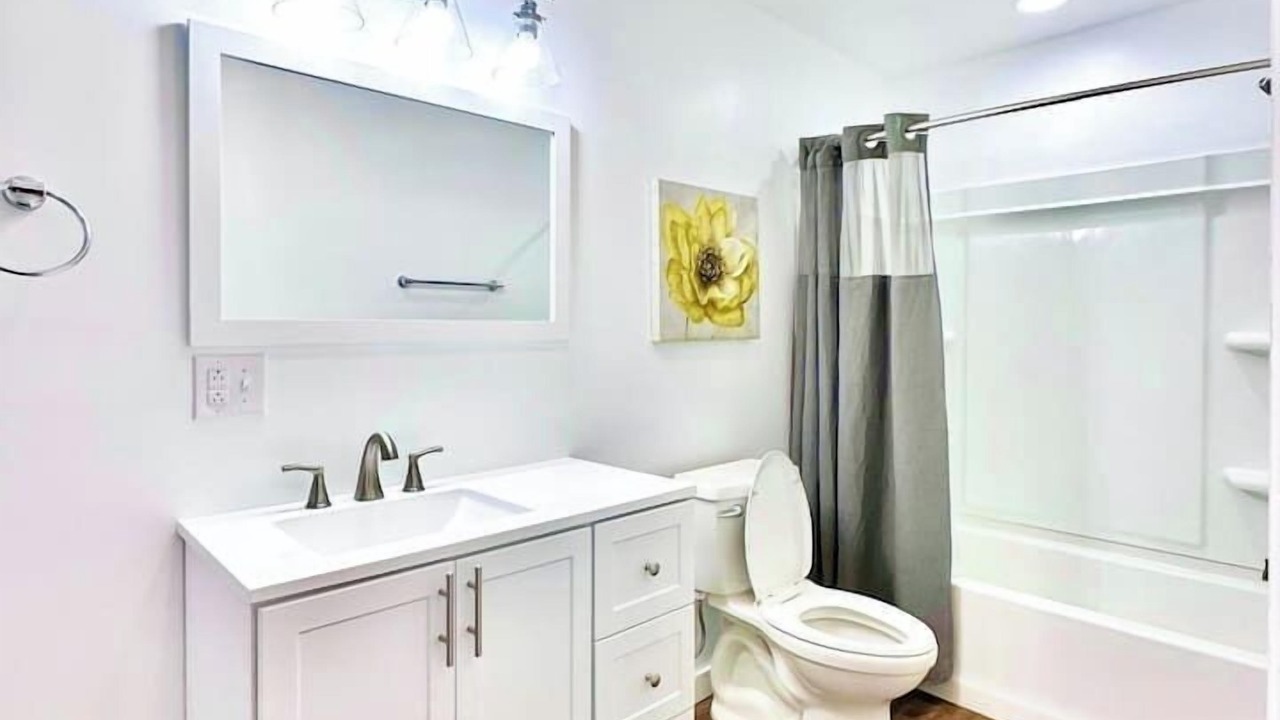 Photo of Bathroom in Fords Branch