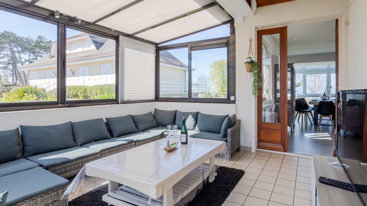 Photo of Livingroom in Ver-sur-Mer