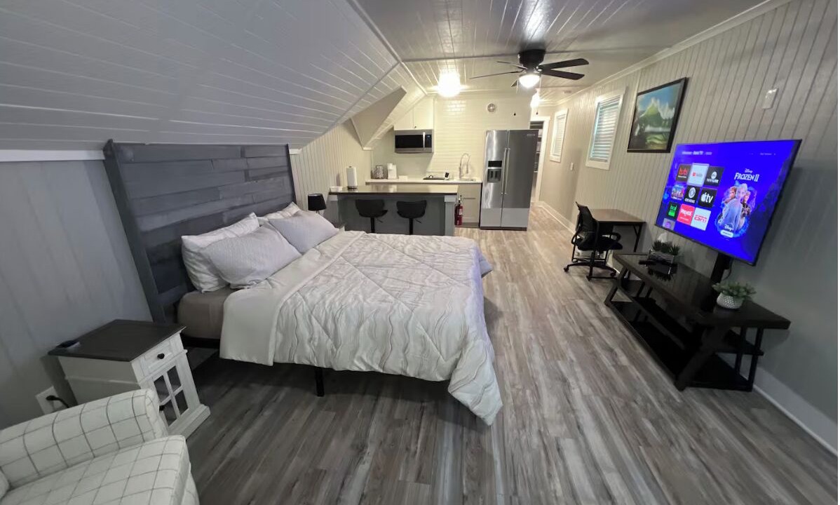 Photo of Bedroom in Lawrenceville