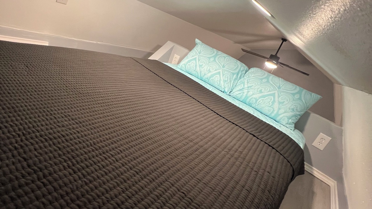 Photo of Bedroom in Lake Brownwood