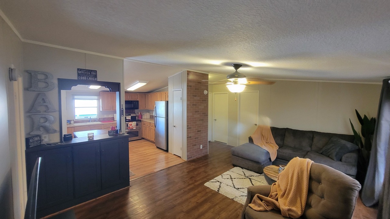 Photo of Livingroom in Tonto Basin