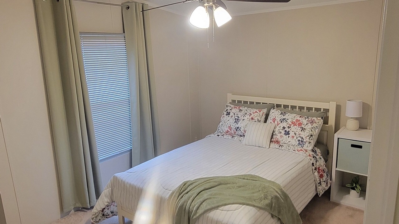 Photo of Bedroom in Tonto Basin