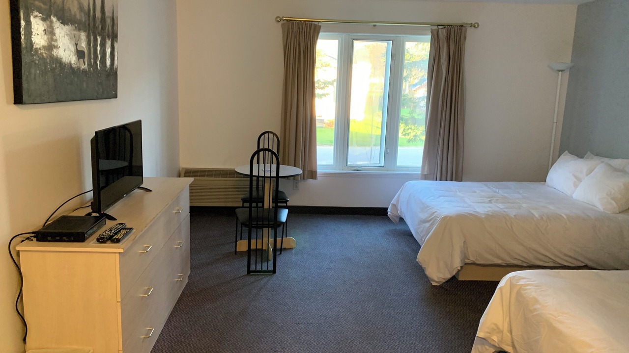 Photo of Bedroom in Saint Come
