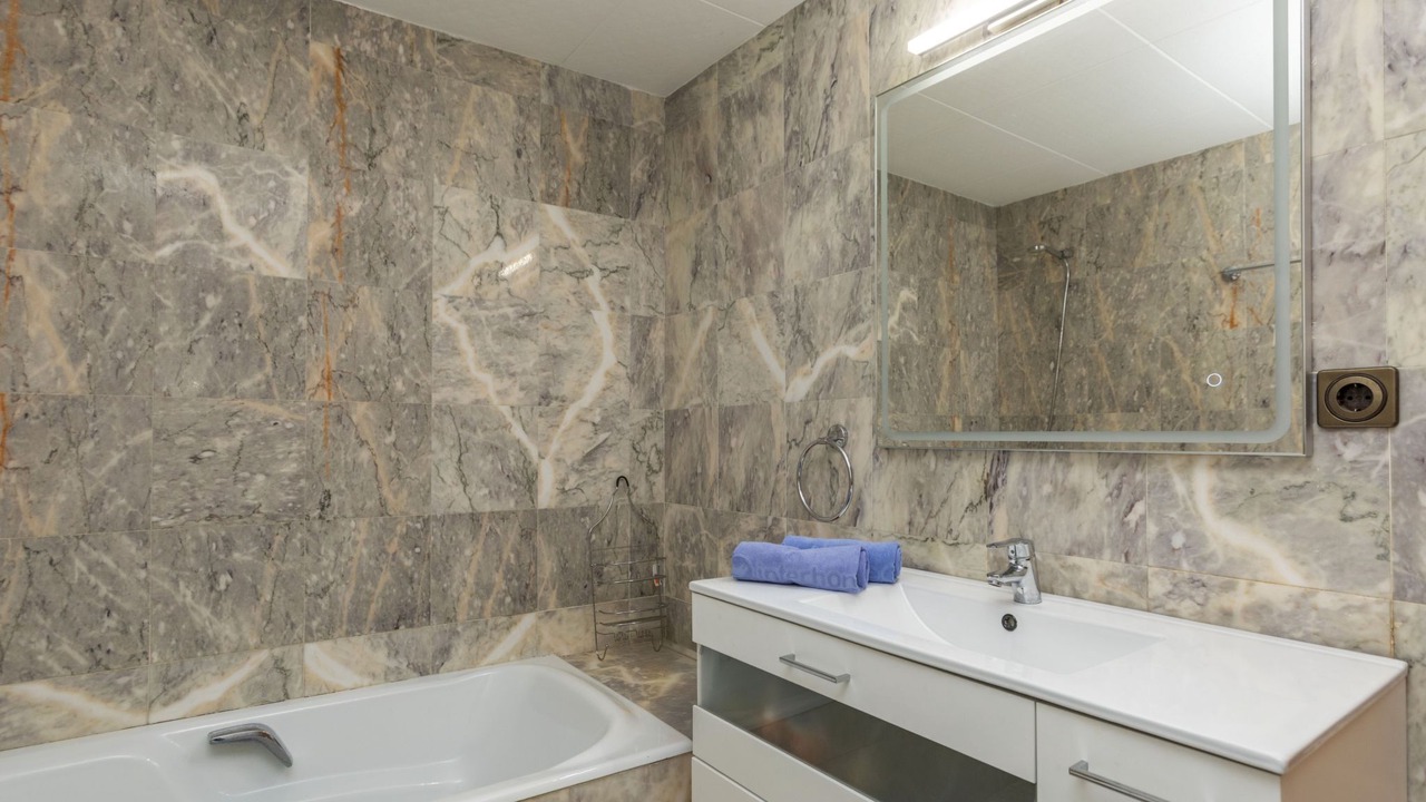 Photo of Bathroom in Cunit