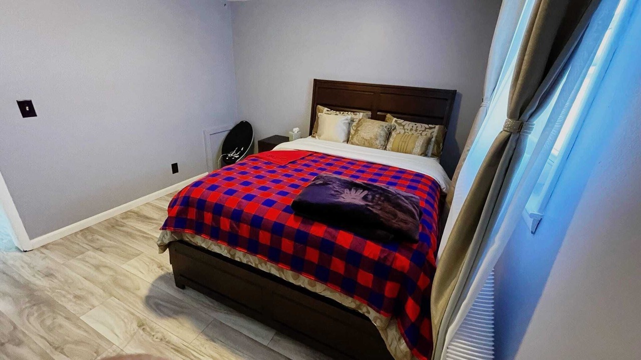 Photo of Bedroom in Orchard Park