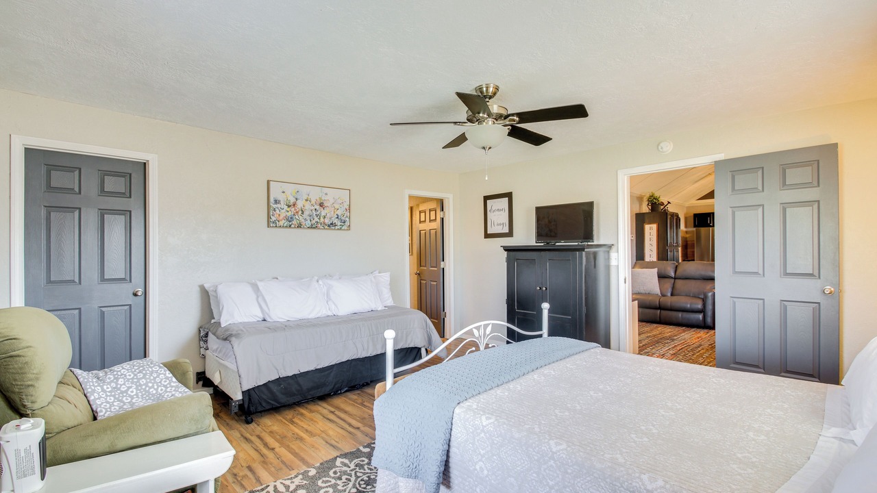 Photo of Bedroom in Ninnekah