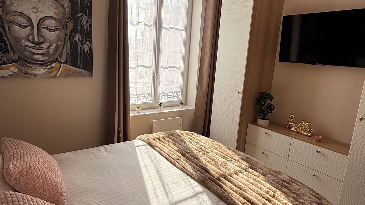 Photo of Bedroom in Reims