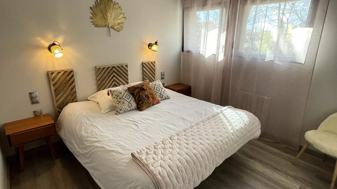 Photo of Bedroom in Saint-Affrique
