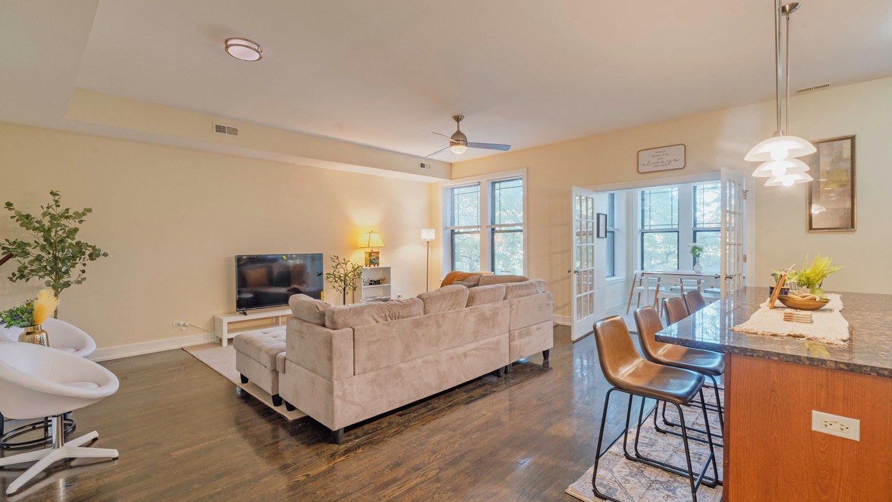 Photo of Livingroom in Hyde Park