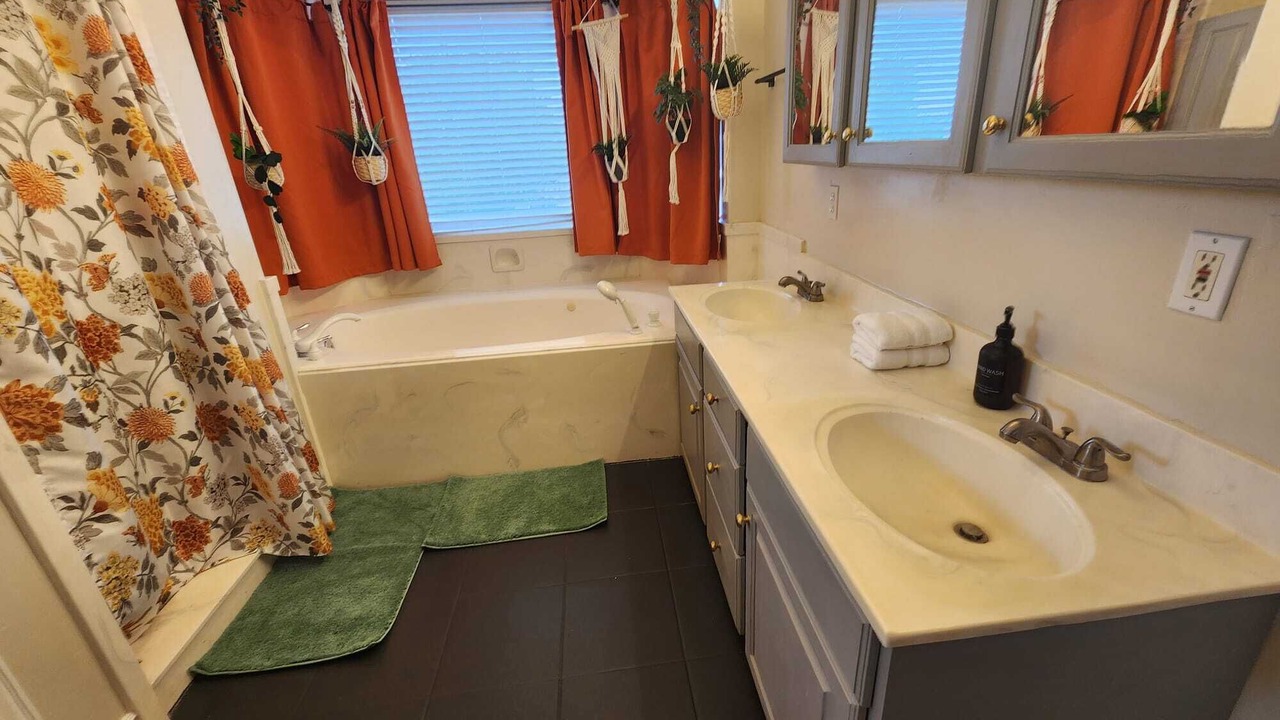 Photo of Bathroom in Bonneville