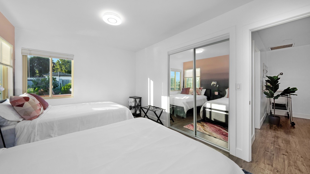 Photo of Bedroom in Lincoln Acres