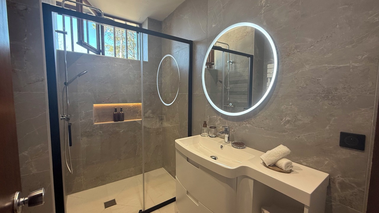 Photo of Bathroom in Montauban