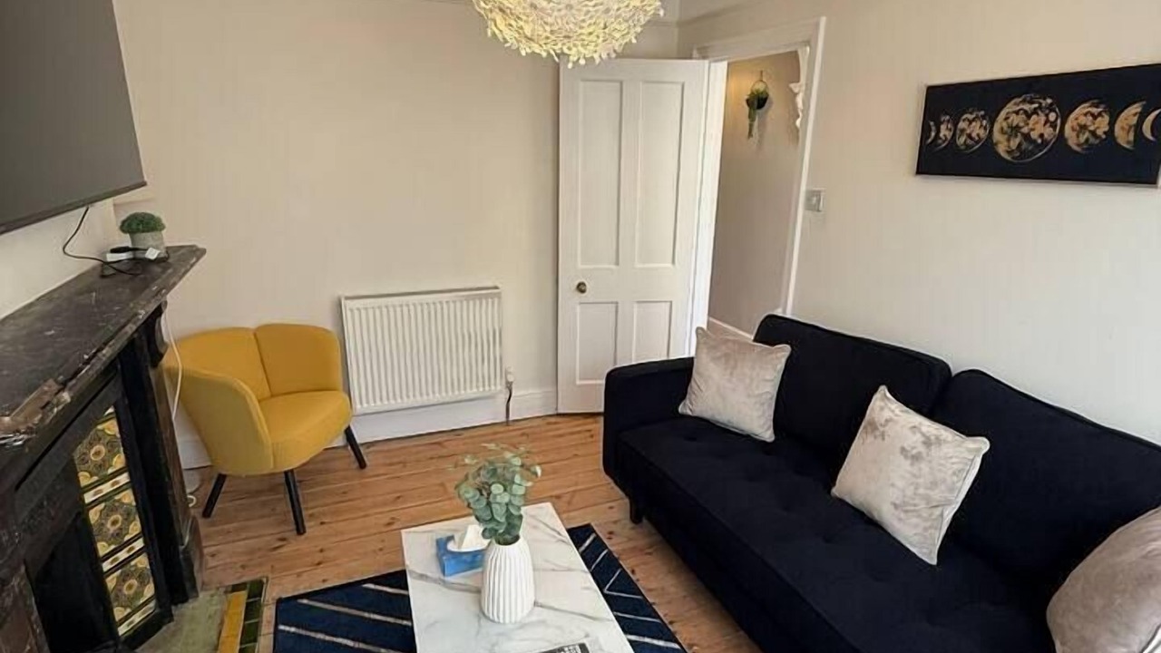 Photo of Others in Earley