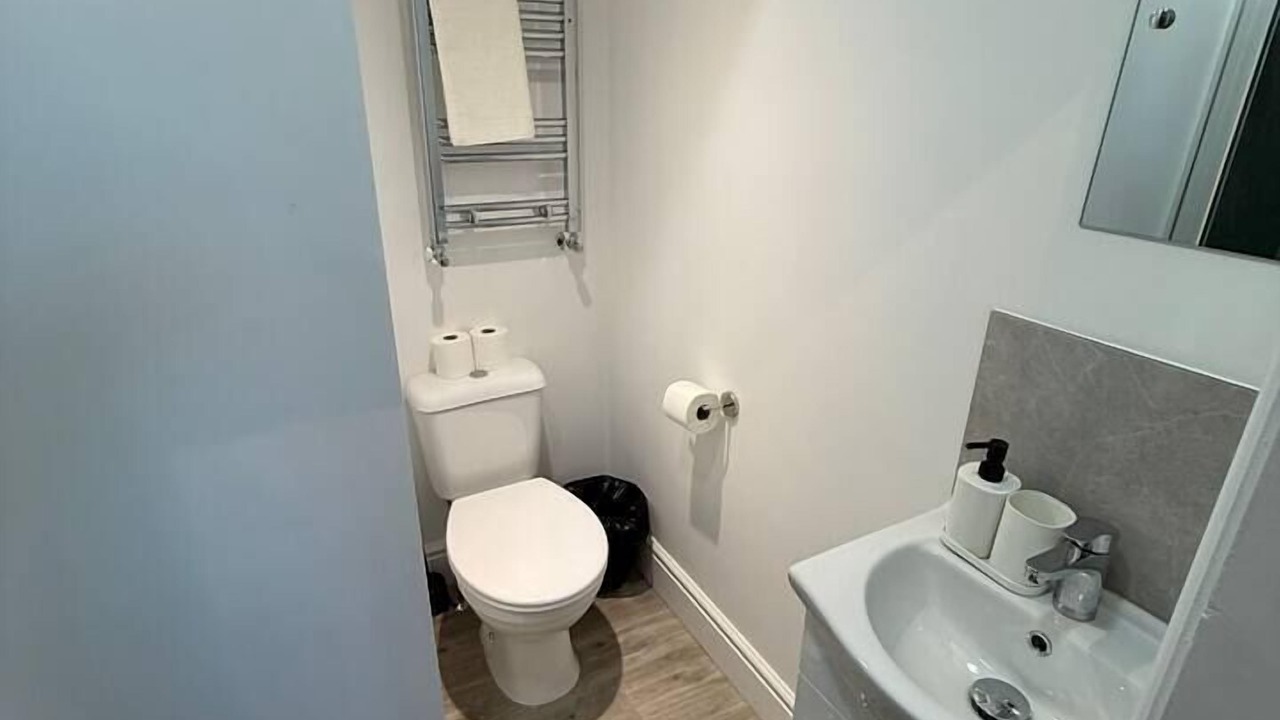 Photo of Others in Earley