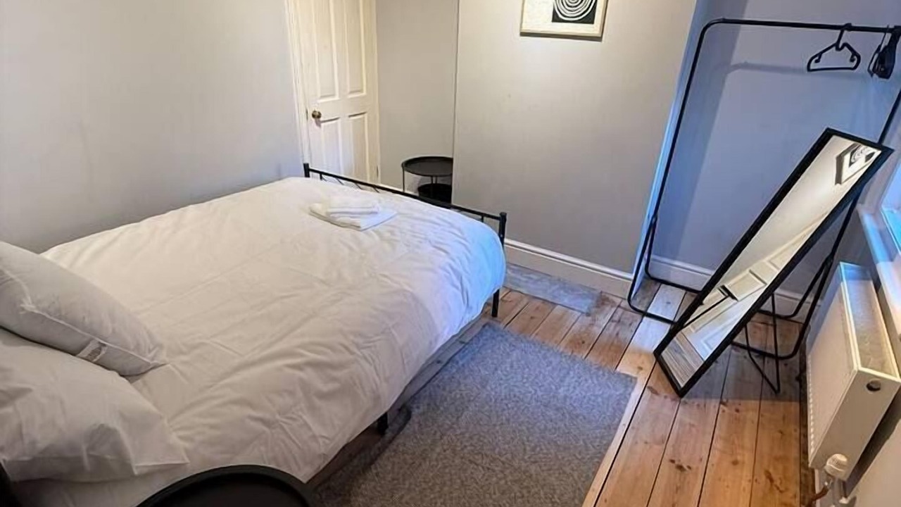 Photo of Others in Earley