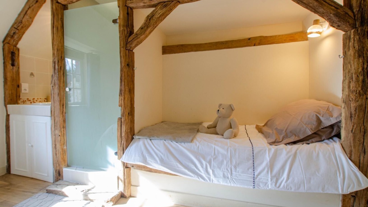 Photo of Bedroom in Eguilly-sous-Bois