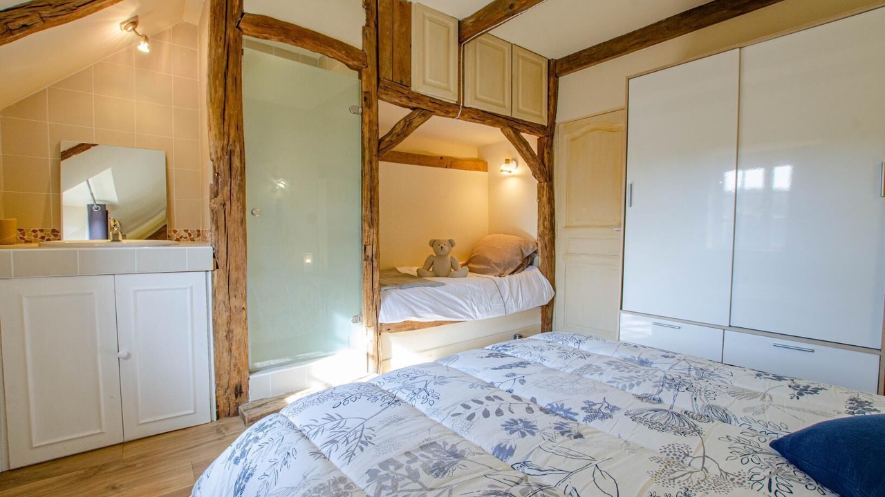 Photo of Bedroom in Eguilly-sous-Bois