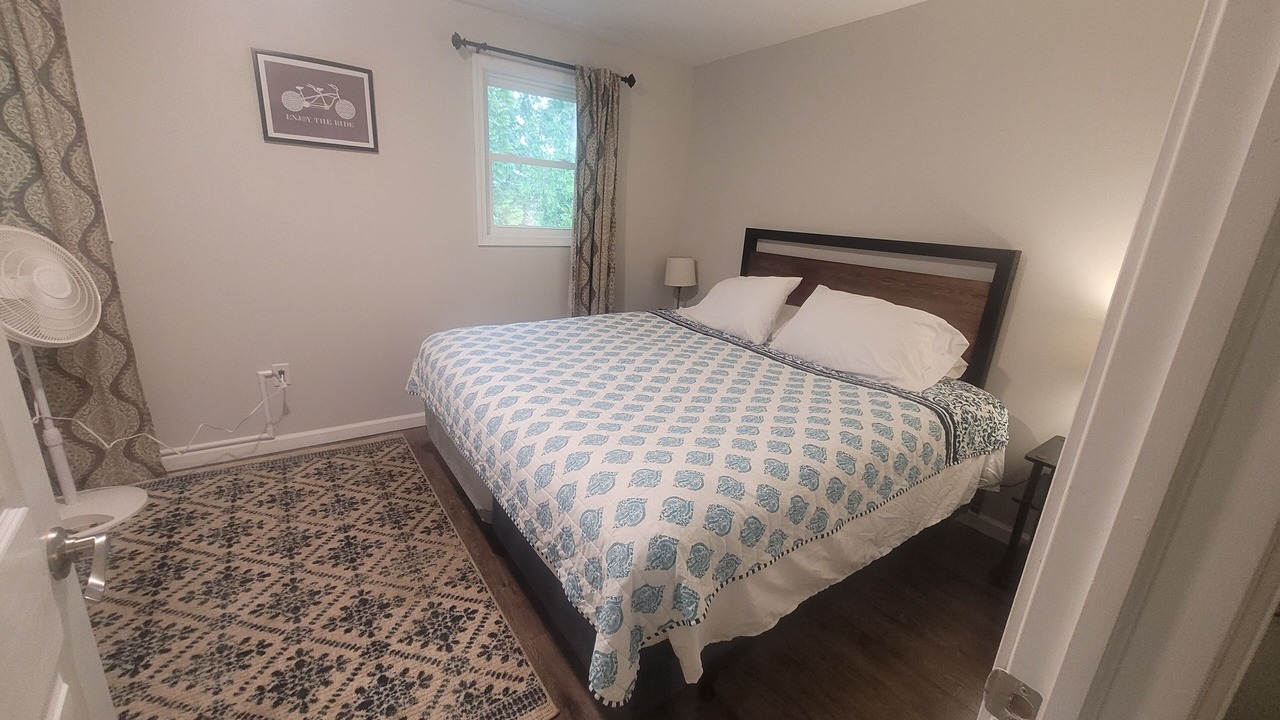 Photo of Bedroom in Sylvan Beach