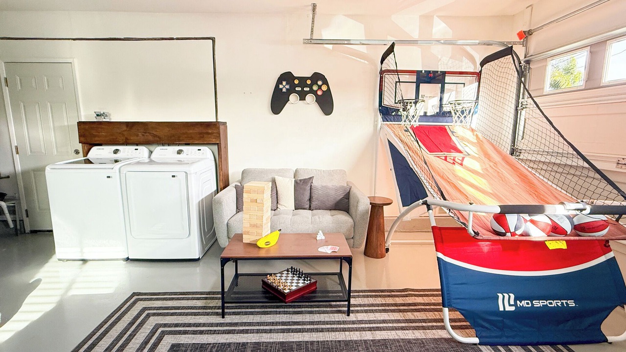 Photo of Bedroom in Oceanside
