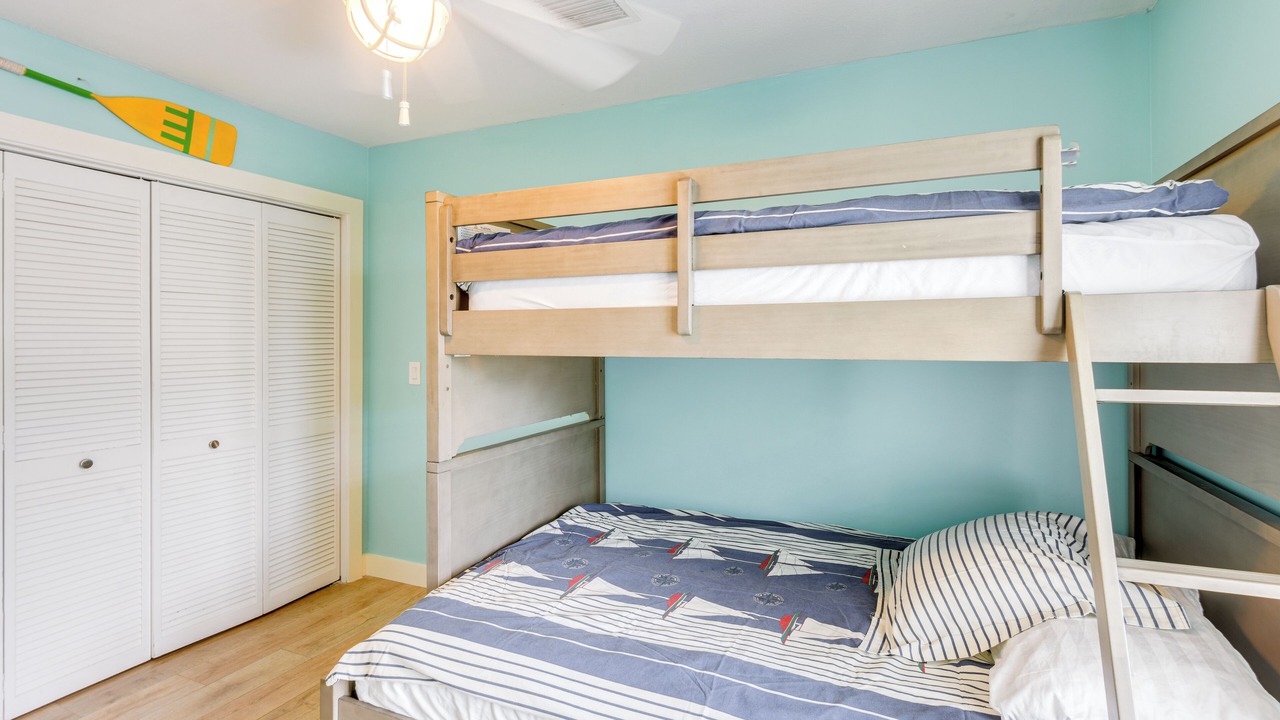 Photo of Bedroom in Big Coppitt Key