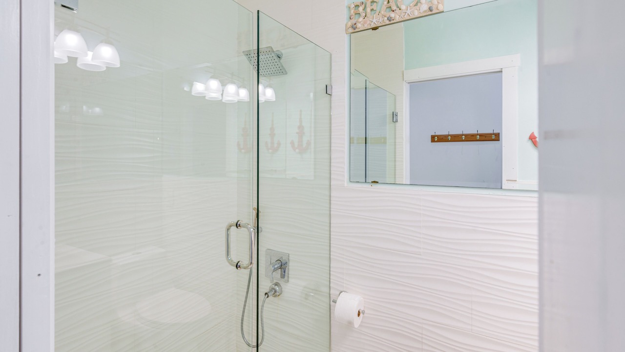Photo of Bathroom in Big Coppitt Key