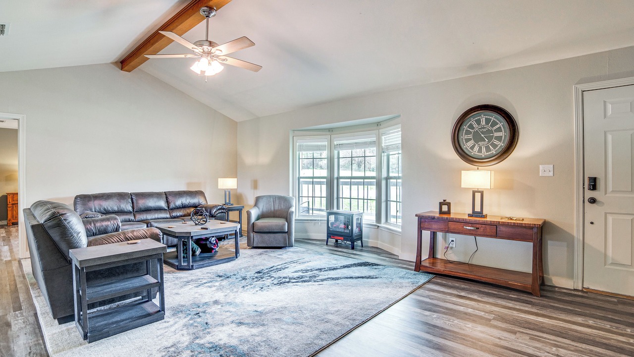 Photo of Livingroom in Dogwood