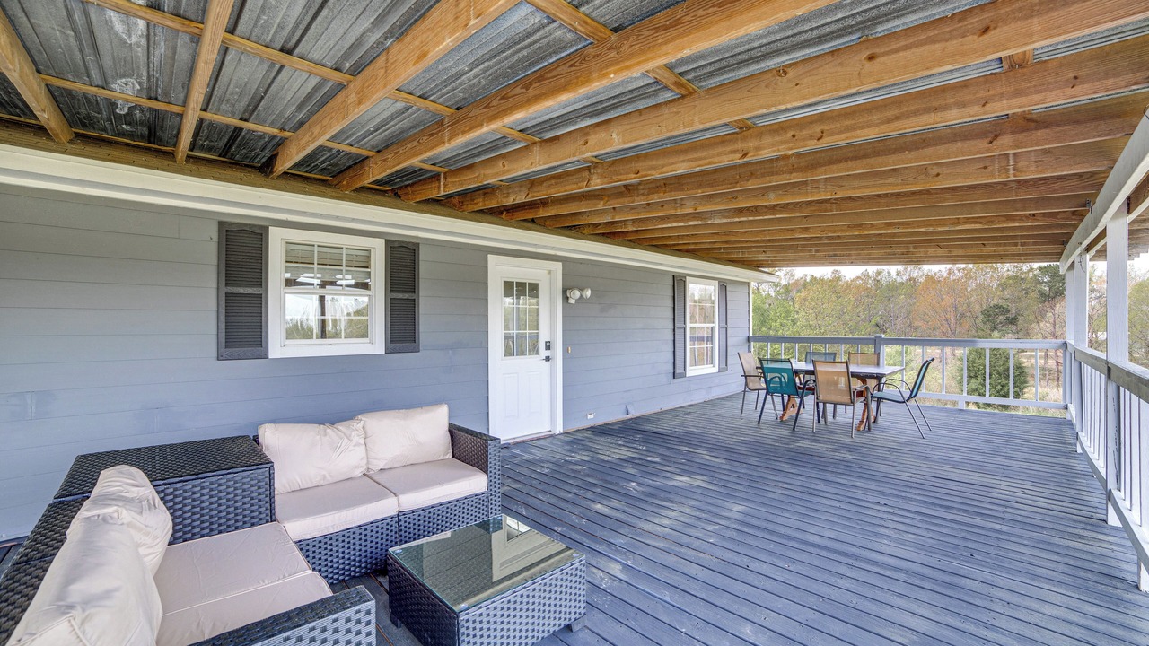 Photo of Outdoor in Dogwood