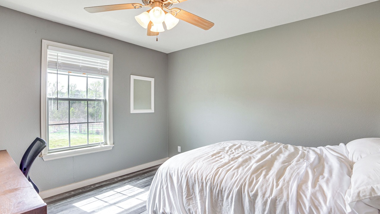 Photo of Bedroom in Dogwood