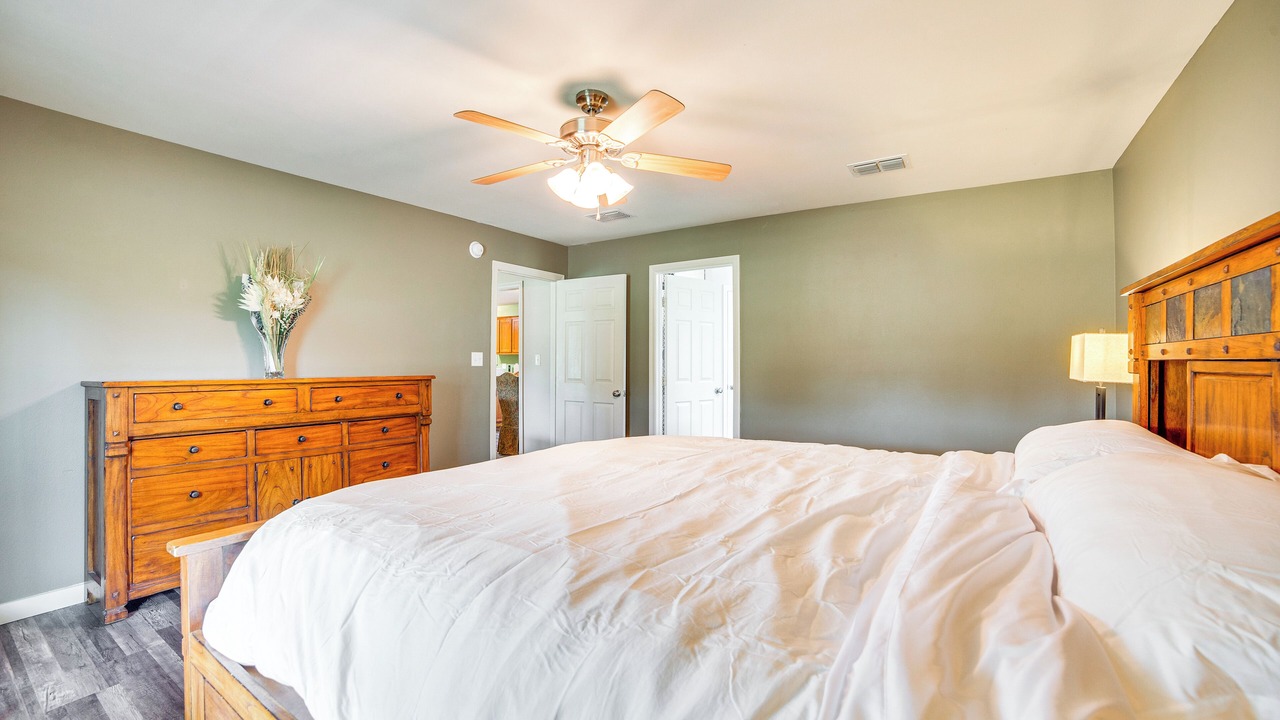 Photo of Bedroom in Dogwood