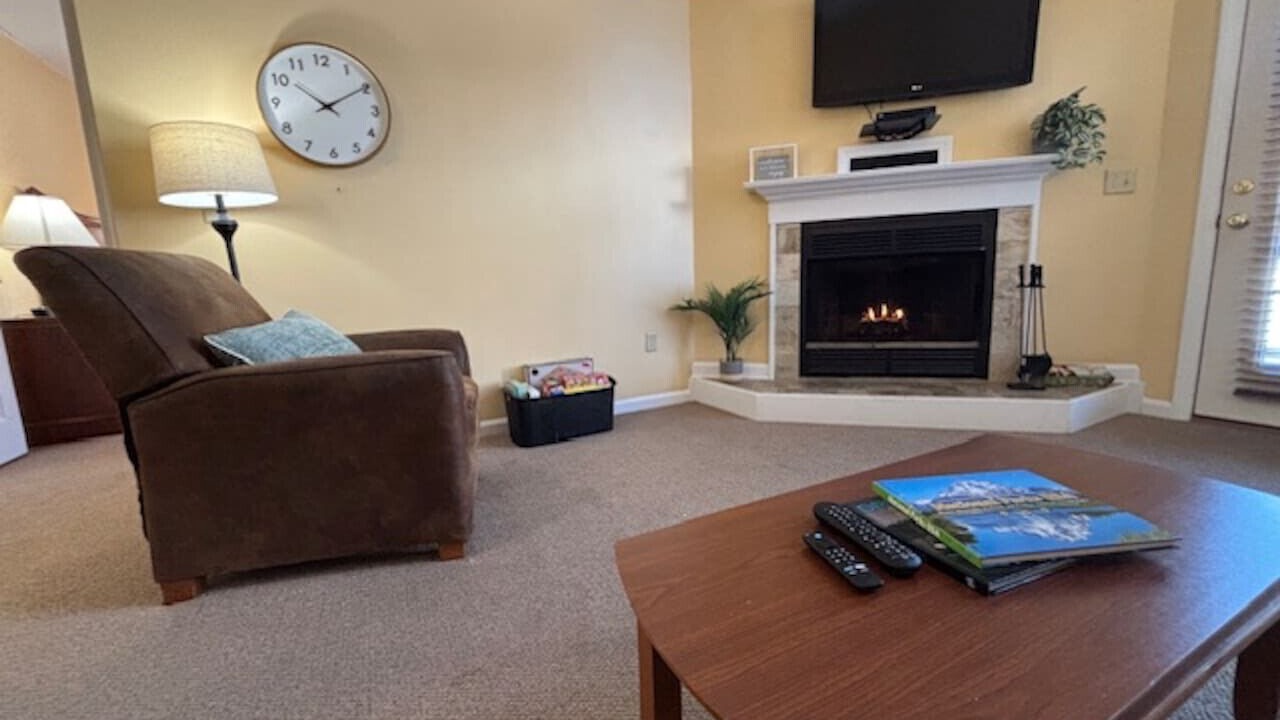 Photo of Livingroom in Francestown