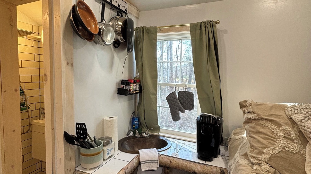 Photo of Bedroom in Moriah Center