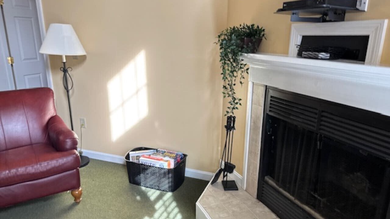 Photo of Livingroom in Francestown