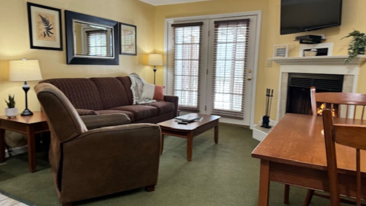 Photo of Livingroom in Francestown