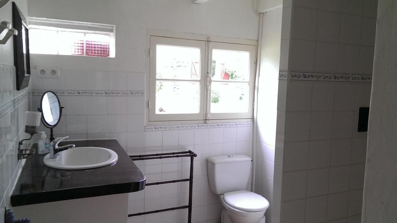 Photo of Bathroom in Albas