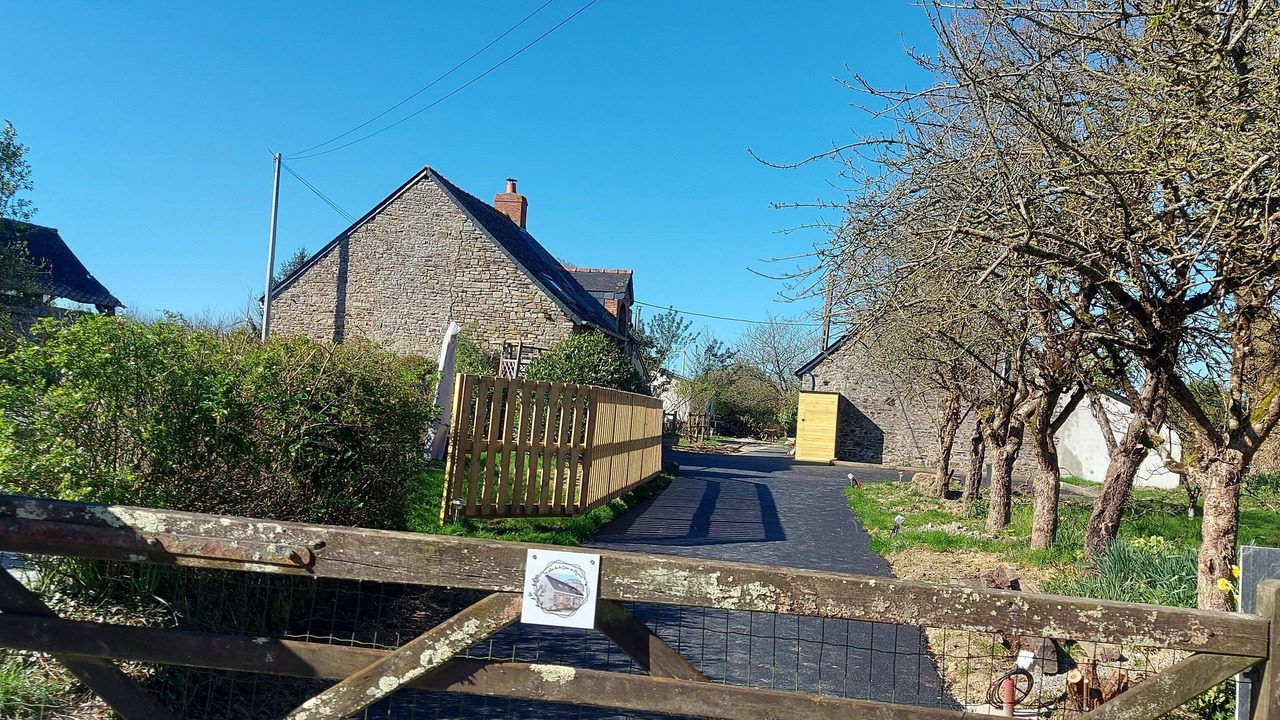 Photo of Others in Teillay