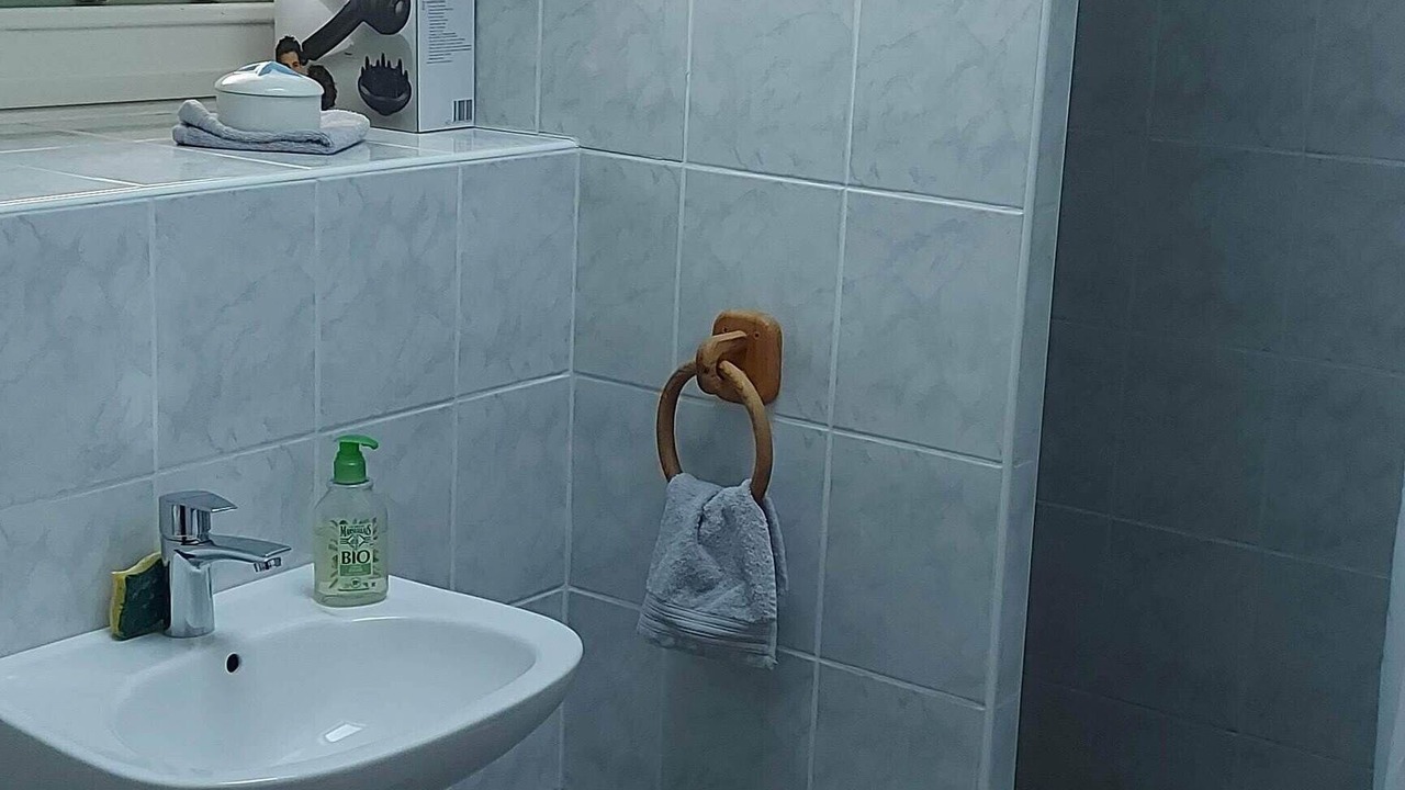 Photo of Bathroom in Teillay