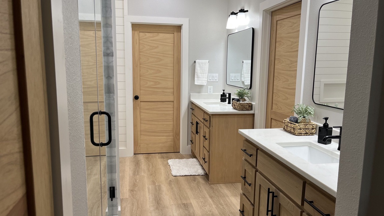 Photo of Bathroom in Malakoff