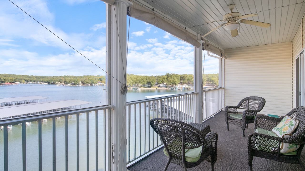 Photo of Patio Balcony in Sunrise Beach