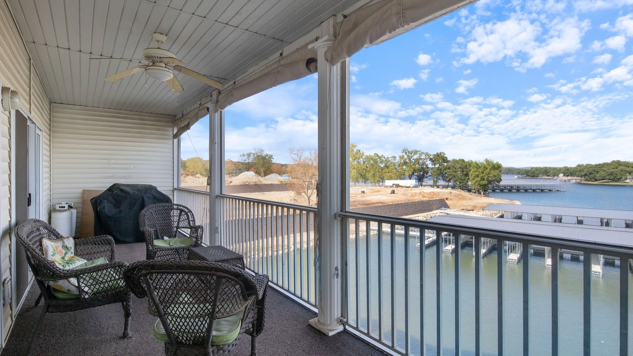 Photo of Patio Balcony in Sunrise Beach