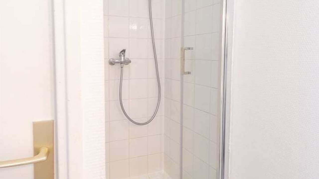 Photo of Bathroom in La Fuye-Velpeau