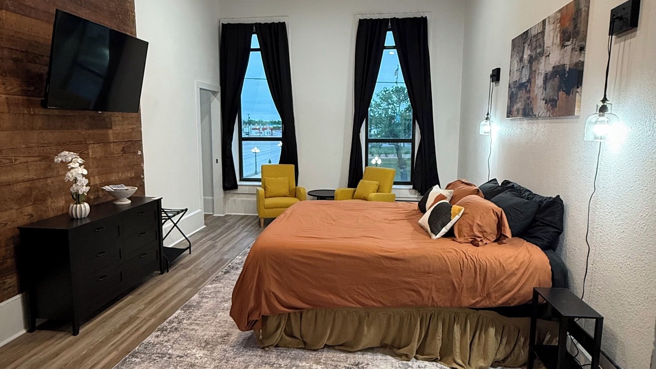 Photo of Bedroom in Jacksboro