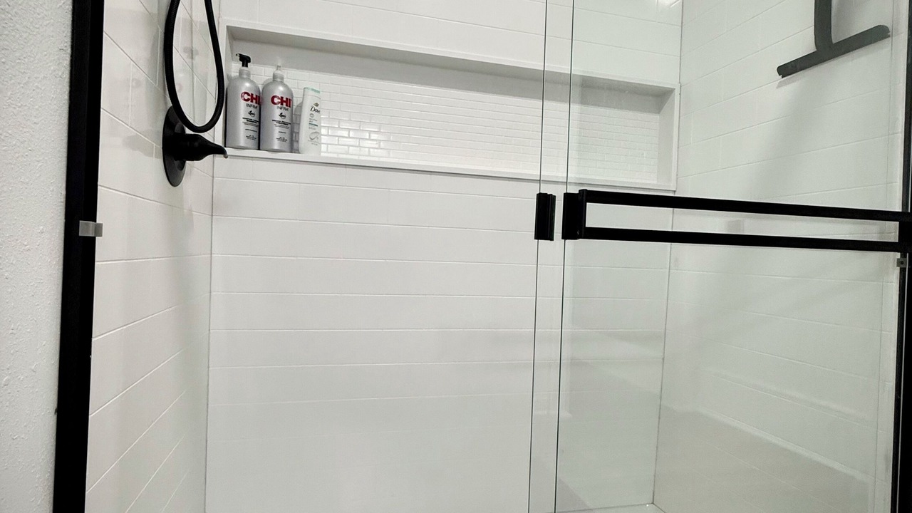 Photo of Bathroom in Jacksboro