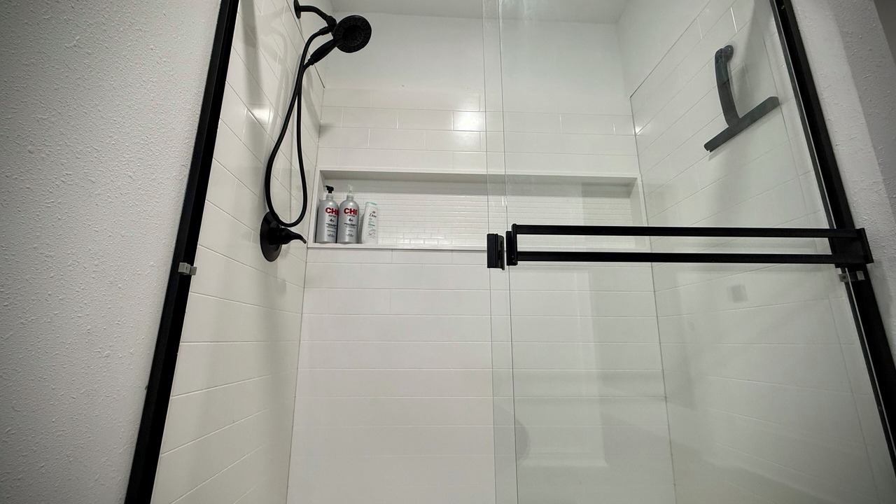 Photo of Bathroom in Jacksboro
