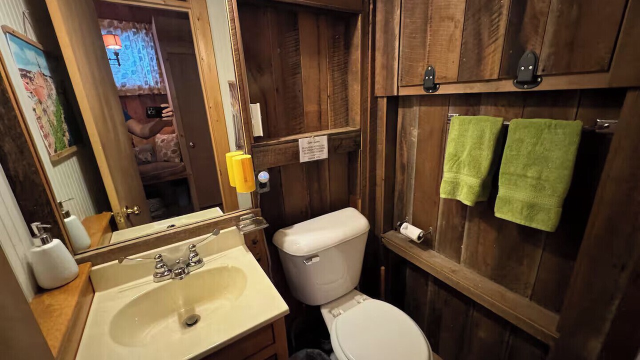 Photo of Bathroom in Berea