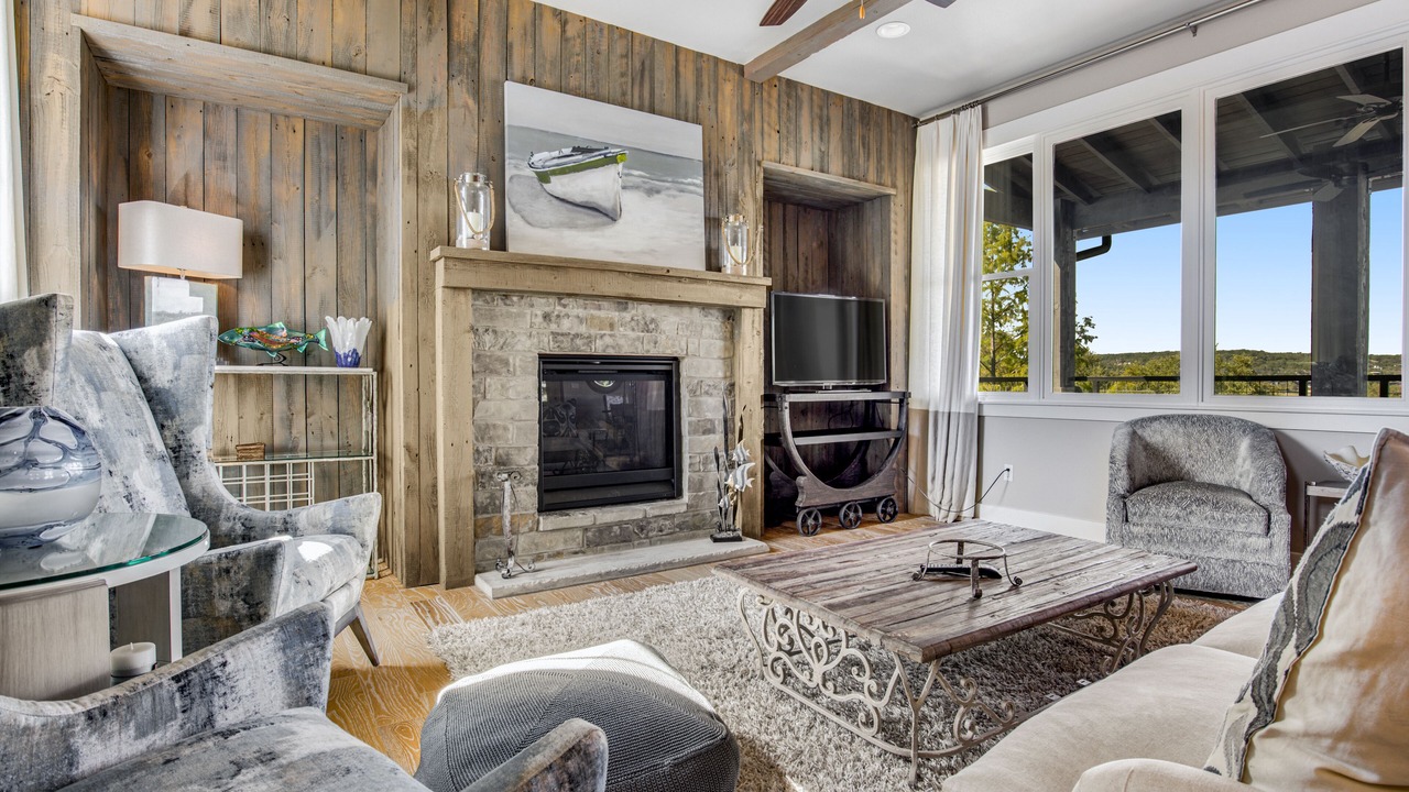 Photo of Livingroom in Spicewood