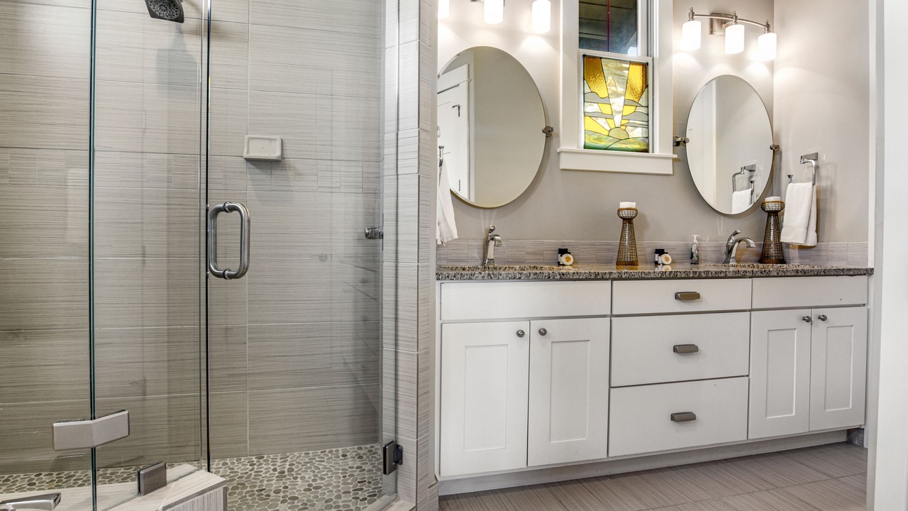 Photo of Bathroom in Spicewood