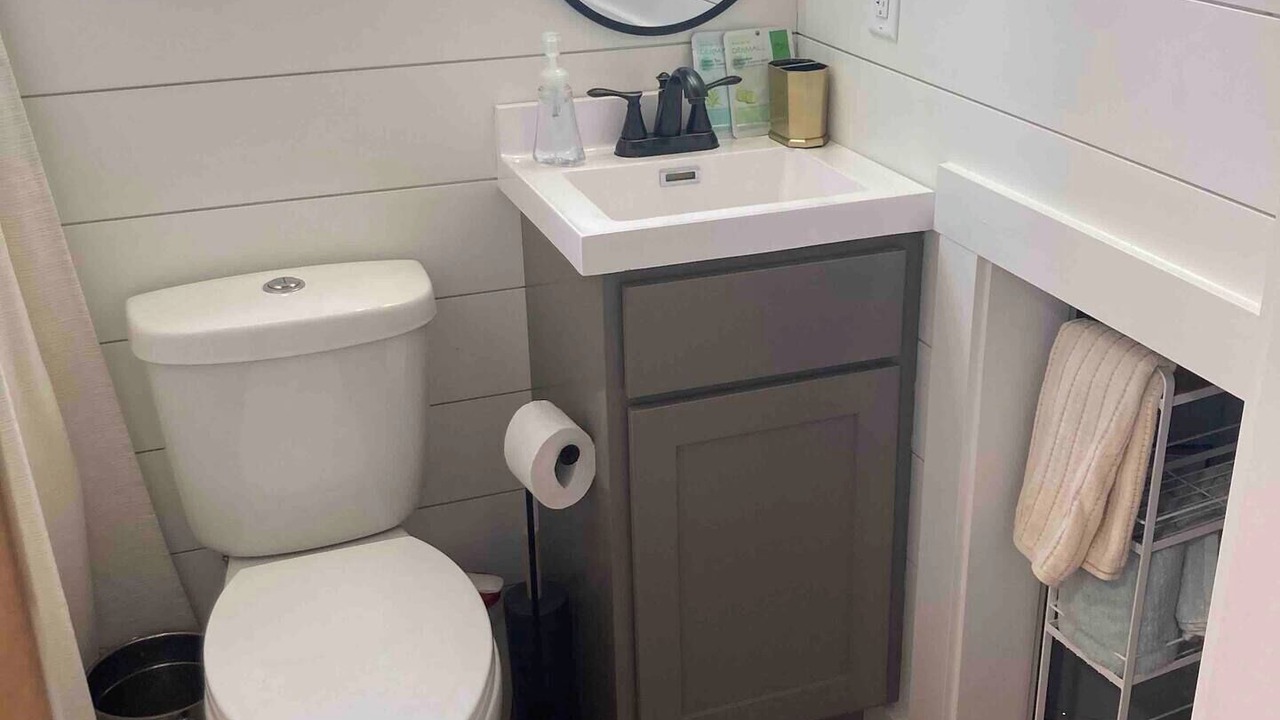 Photo of Bathroom in Poplar Ridge
